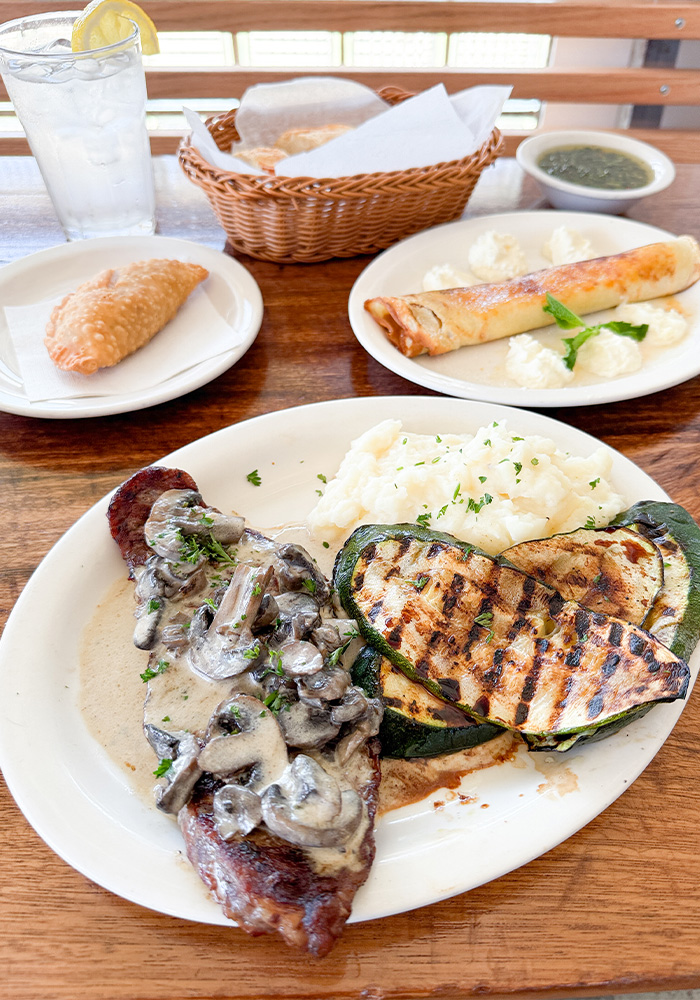 Dine LA lunch menu at melrose and studio city